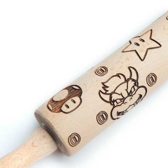 Super Mario Molded Kitchen Rolling Pin - Picture 2 of 5